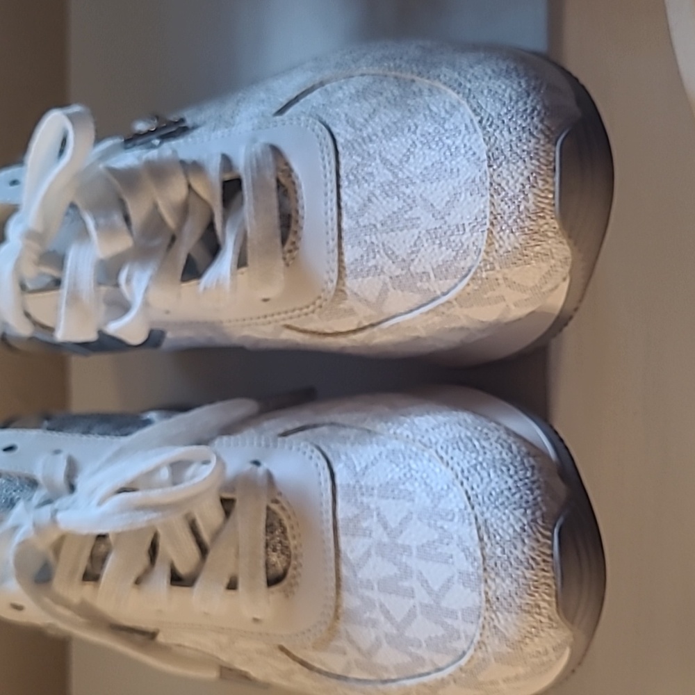 Michael Kors Sneakers